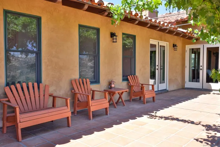 25933 Potrero Valley Rd, Potrero, California 91963