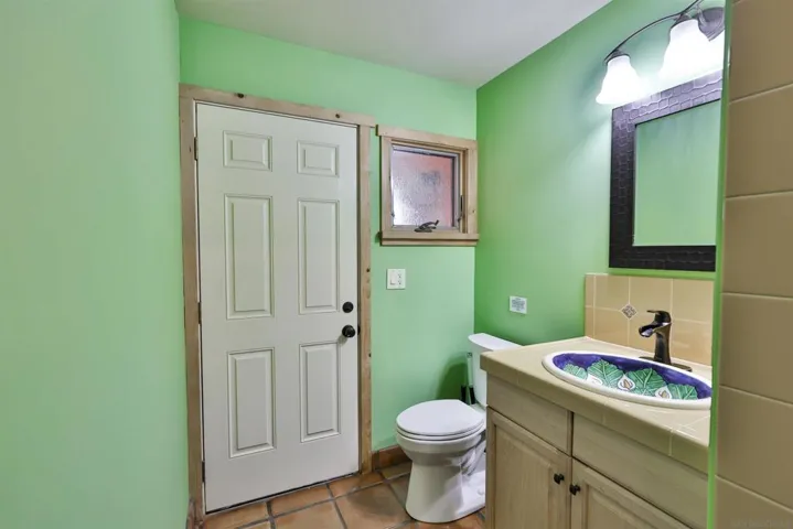 25933 Potrero Valley Rd, Potrero, California 91963