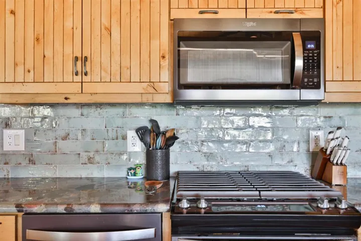 25933 Potrero Valley Rd, Potrero, California 91963