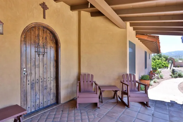 25933 Potrero Valley Rd, Potrero, California 91963