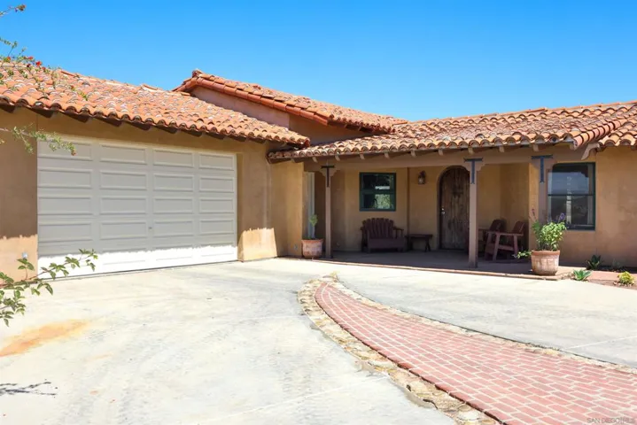 25933 Potrero Valley Rd, Potrero, California 91963