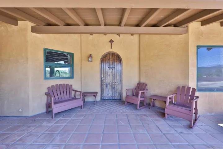 25933 Potrero Valley Rd, Potrero, California 91963