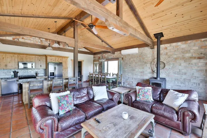 25933 Potrero Valley Rd, Potrero, California 91963