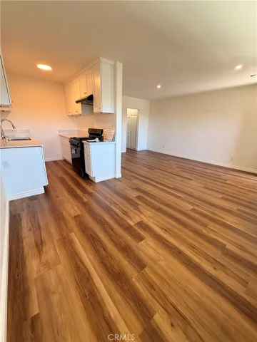 1651 Golden Gate 6, Los Angeles, California 90026