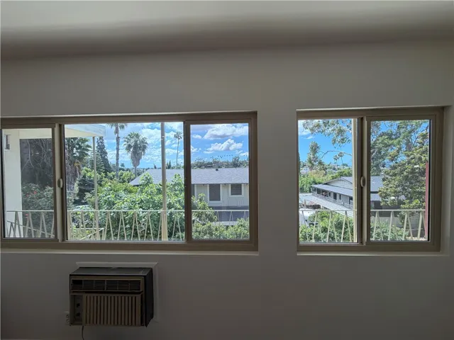 1651 Golden Gate 6, Los Angeles, California 90026