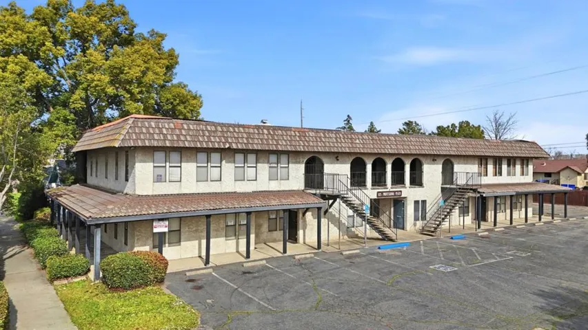 825 9th Street, Marysville, California 95901