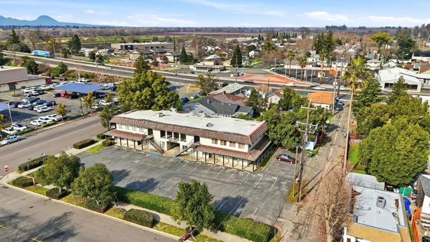 825 9th Street, Marysville, California 95901