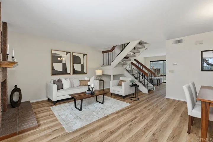 6890 Peach Tree Road, Carlsbad, California 92011
