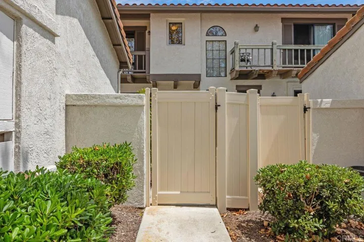 6890 Peach Tree Road, Carlsbad, California 92011