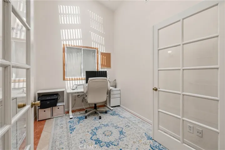 5676 E Los Angeles, Simi Valley, California 93063