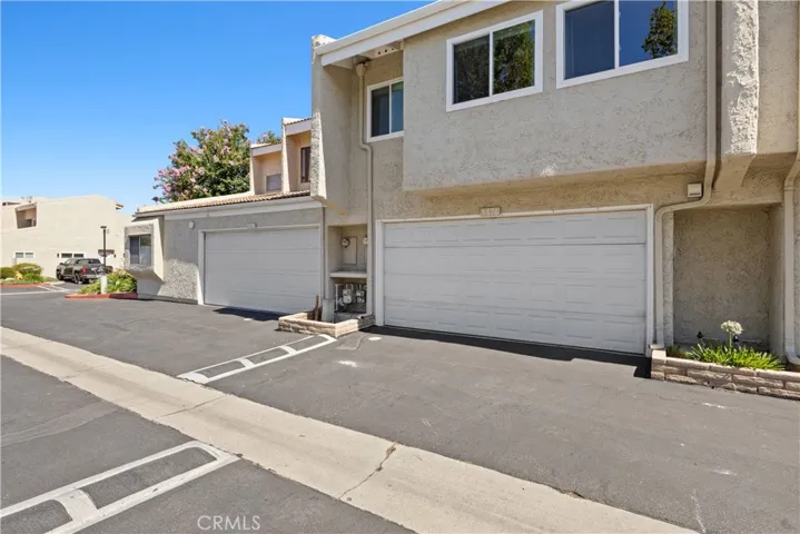 5676 E Los Angeles, Simi Valley, California 93063