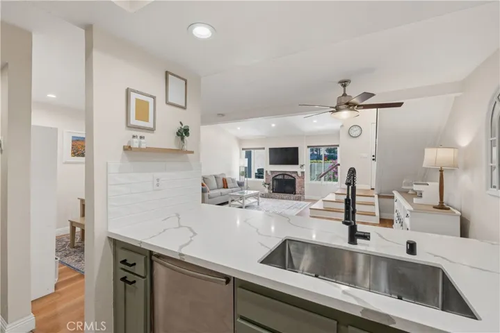 5676 E Los Angeles, Simi Valley, California 93063