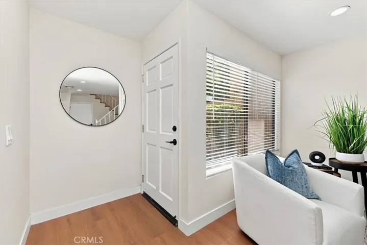 8601 Sunland 5, Sun Valley, California 91352
