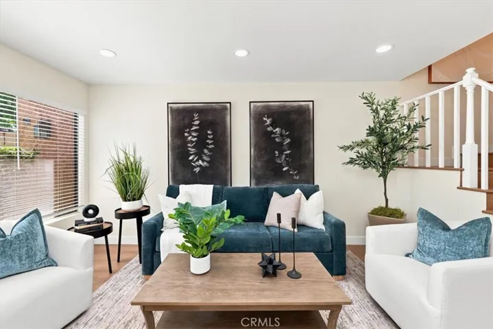 8601 Sunland 5, Sun Valley, California 91352