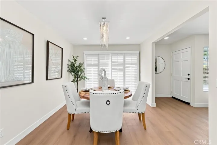 8601 Sunland 5, Sun Valley, California 91352