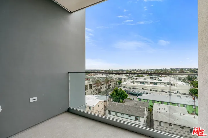 3688 Overland Avenue Ph5, Los Angeles, California 90034