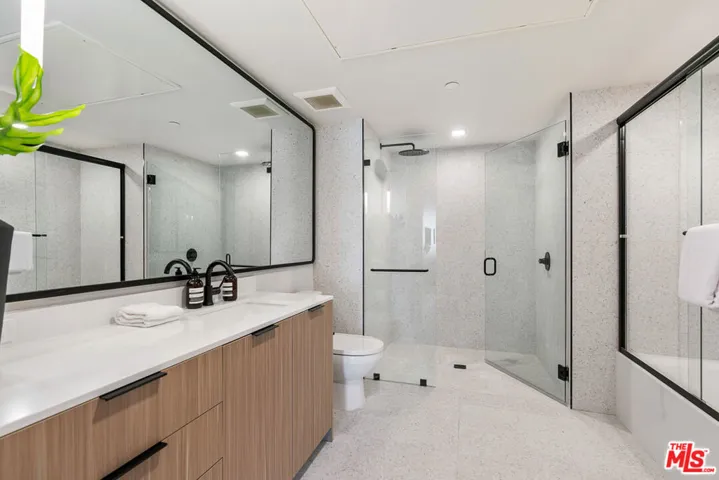 3688 Overland Avenue Ph5, Los Angeles, California 90034