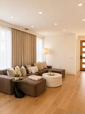13568 Dogwood Way, San Diego, California 92130