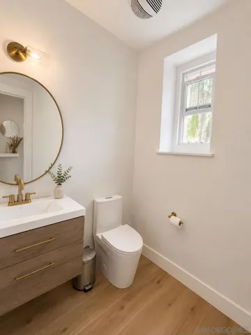 13568 Dogwood Way, San Diego, California 92130