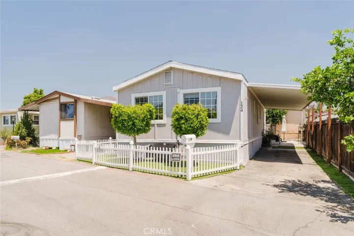 15445 Cobalt Street 124, Sylmar, California 91342