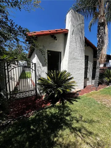 484 W 25th, San Bernardino, California 92405