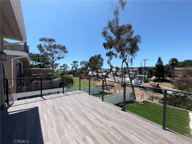Large balcony of the living room