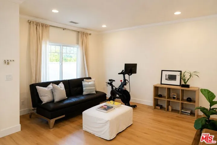 1918 Cabrillo Avenue C, Torrance, California 90501