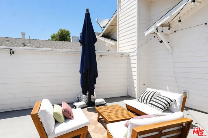 1918 Cabrillo Avenue C, Torrance, California 90501