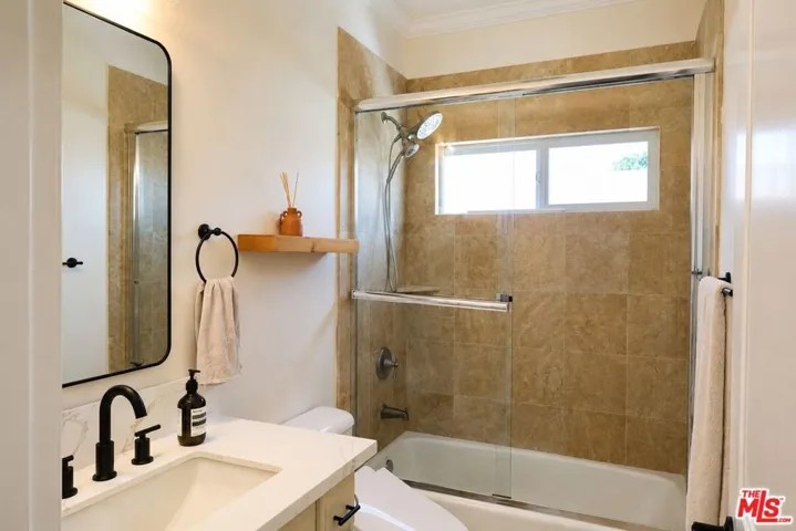 1918 Cabrillo Avenue C, Torrance, California 90501