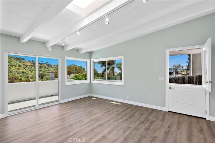 1435 Bluebird Canyon Drive, Laguna Beach, California 92651
