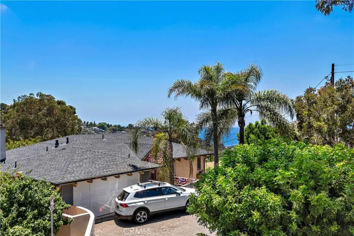 1435 Bluebird Canyon Drive, Laguna Beach, California 92651
