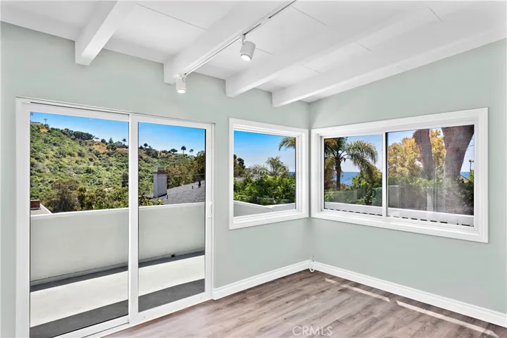 1435 Bluebird Canyon Drive, Laguna Beach, California 92651
