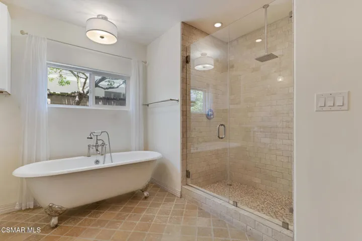 9244 Jellico Ave  -  HsHProd-31