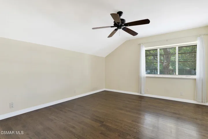 9244 Jellico Ave  -  HsHProd-23