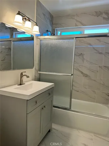 4221 E 60th St, Huntington Park, California 90255
