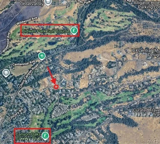 Tucked in between two golf courses! Location, location!