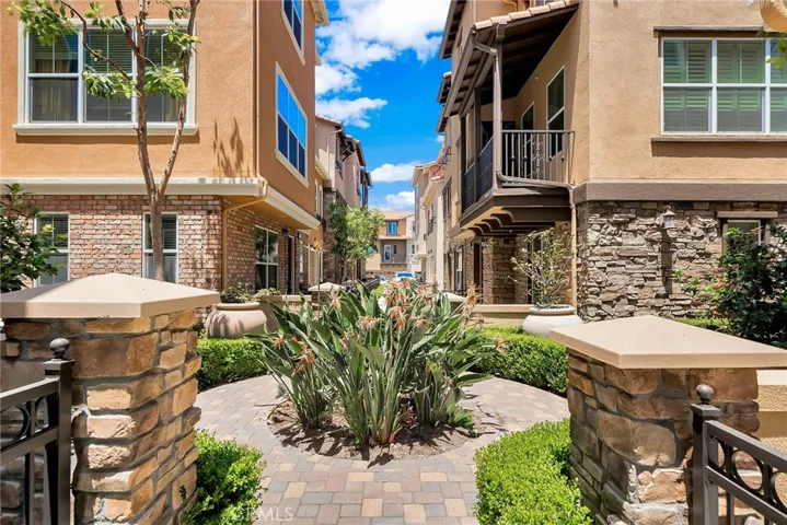 32 Aliso Ridge, Mission Viejo, California 92691