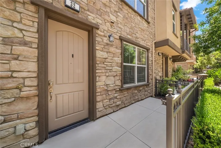 32 Aliso Ridge, Mission Viejo, California 92691