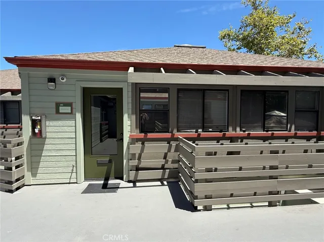 1411 Marsh 203, San Luis Obispo, California 93401