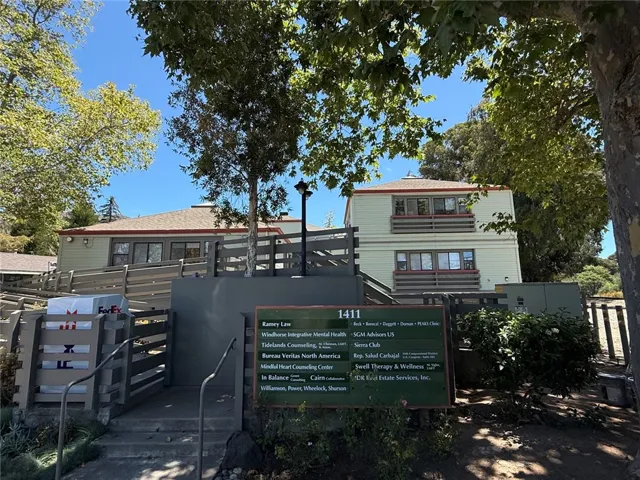 1411 Marsh 203, San Luis Obispo, California 93401