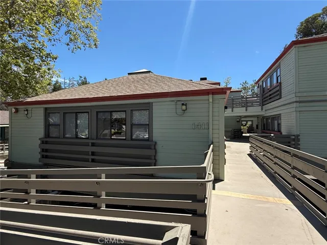1411 Marsh 203, San Luis Obispo, California 93401