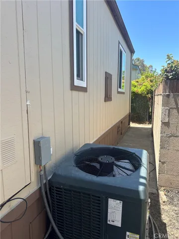 7142 Orangethorpe, Buena Park, California 90621