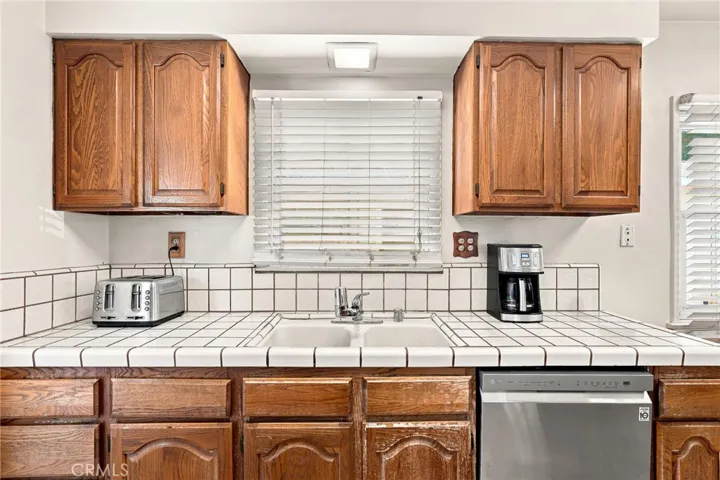 5728 Coldbrook Avenue, Lakewood, California 90713