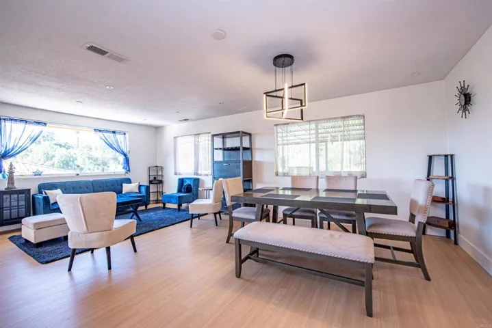 2715 S Centre City Parkway, Escondido, California 92025