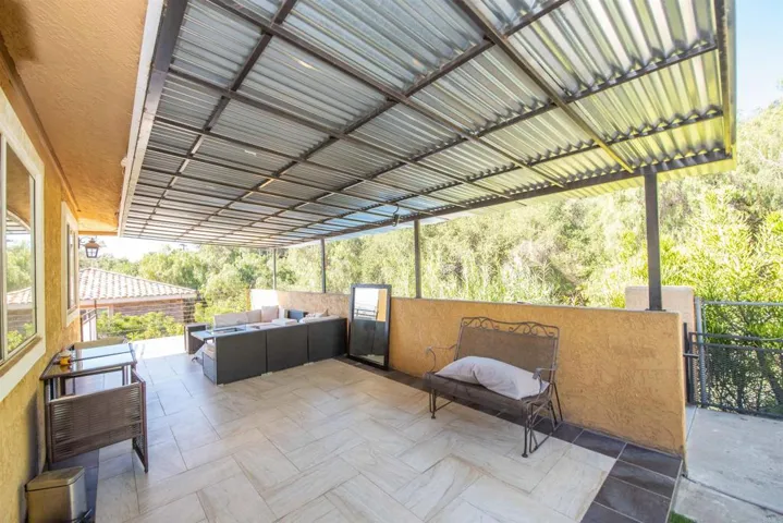 2715 S Centre City Parkway, Escondido, California 92025