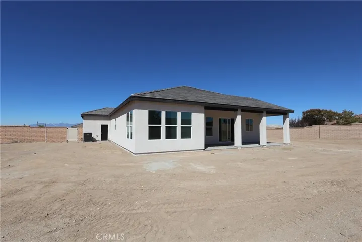 17055 Ta Wan Ka, Apple Valley, California 92307