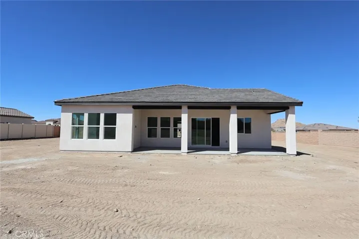 17055 Ta Wan Ka, Apple Valley, California 92307