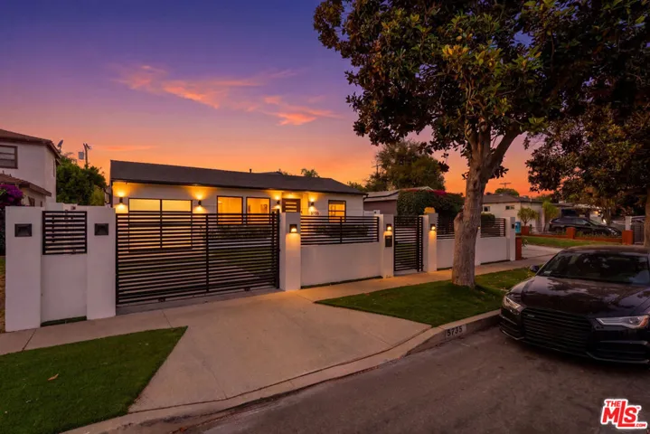 5735 Saloma Avenue, Los Angeles, California 91411