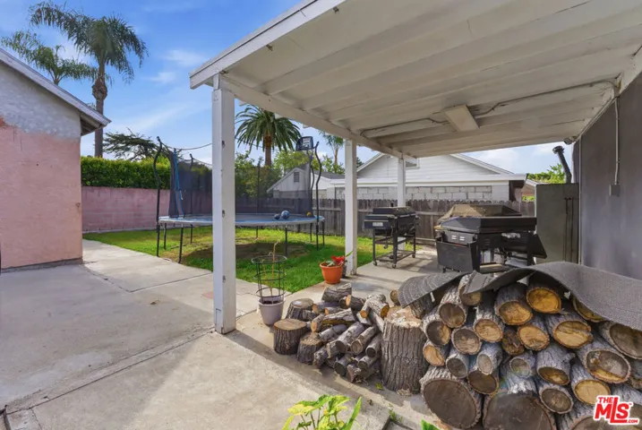 966 Worcester Avenue, Pasadena, California 91104