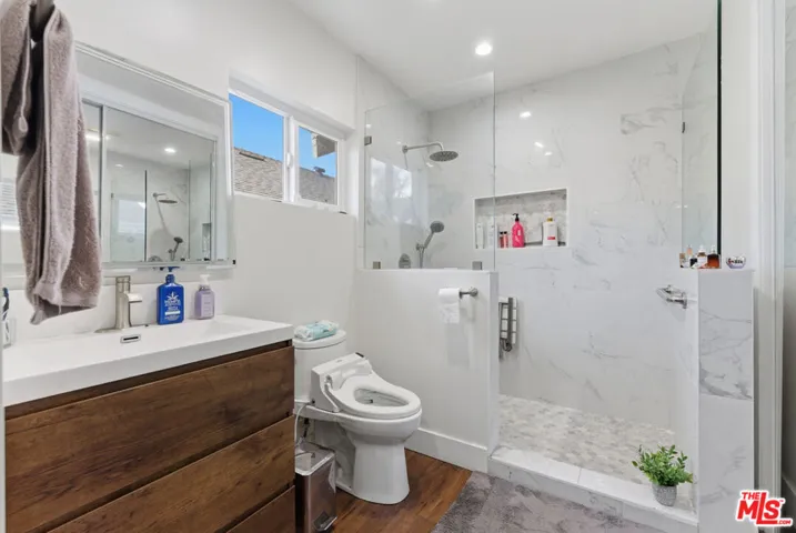 966 Worcester Avenue, Pasadena, California 91104
